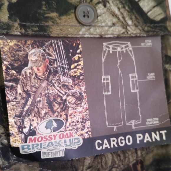 Mossy Oak Break Up Infinity Camouflage Cargo Pants with Drawstring Leg Opening - Picture 8 of 10